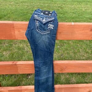 Women’s 24x31 Miss Me jeans